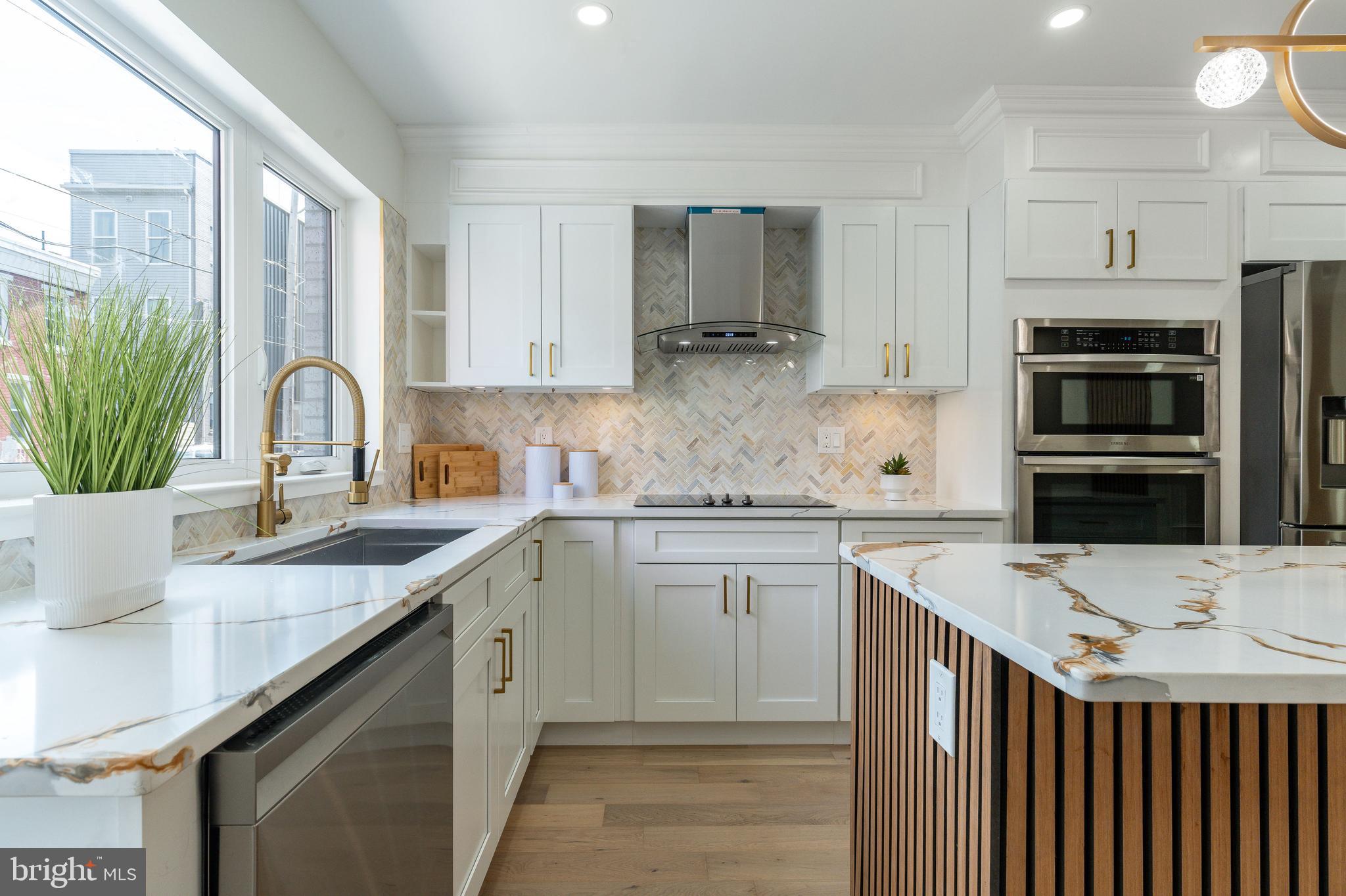 2510 Sepviva Street Philadelphia, PA 19125 - Photo 18 of 64