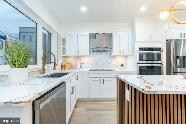 $729,000 | 2510 Sepviva Street, Philadelphia, PA 19125