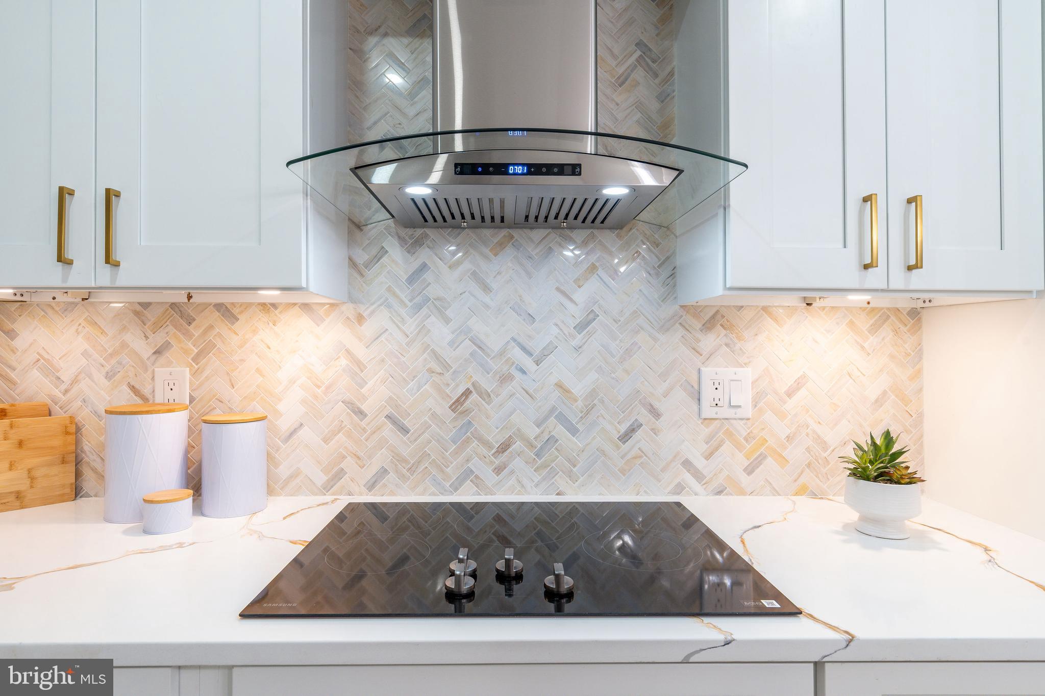 2510 Sepviva Street Philadelphia, PA 19125 - Photo 24 of 64