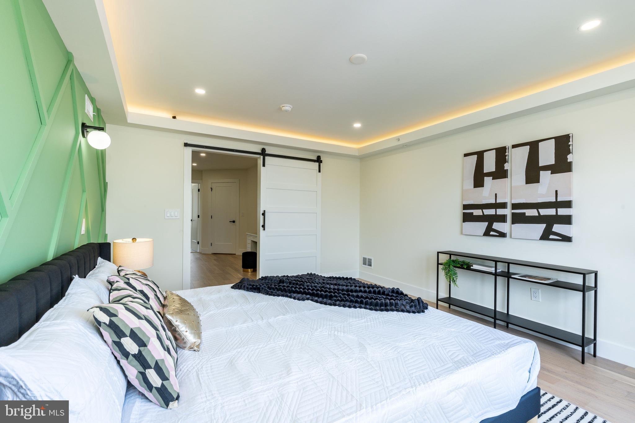 2510 Sepviva Street Philadelphia, PA 19125 - Photo 29 of 64