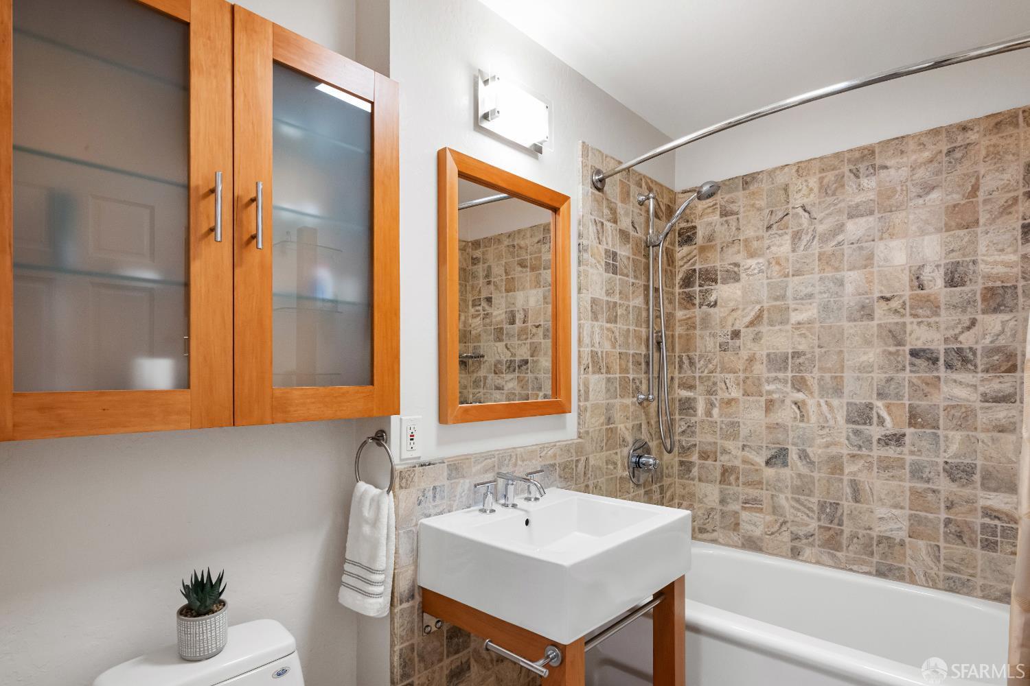 316 Seaside Drive Pacifica, CA 94044 - Photo 16 of 37