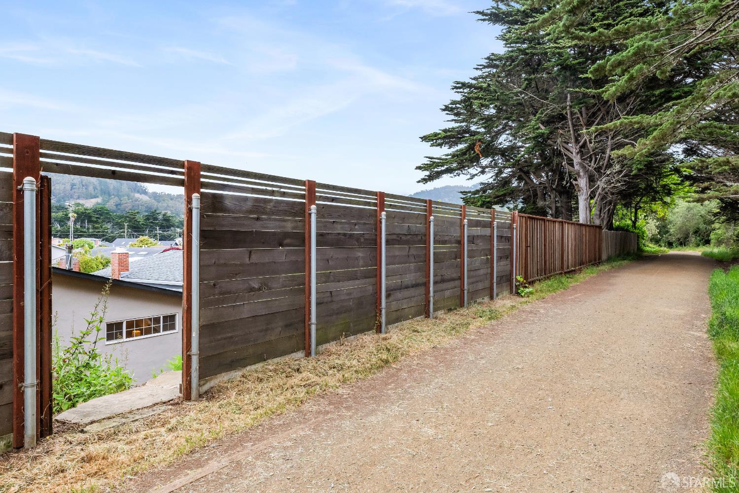 316 Seaside Drive Pacifica, CA 94044 - Photo 24 of 37