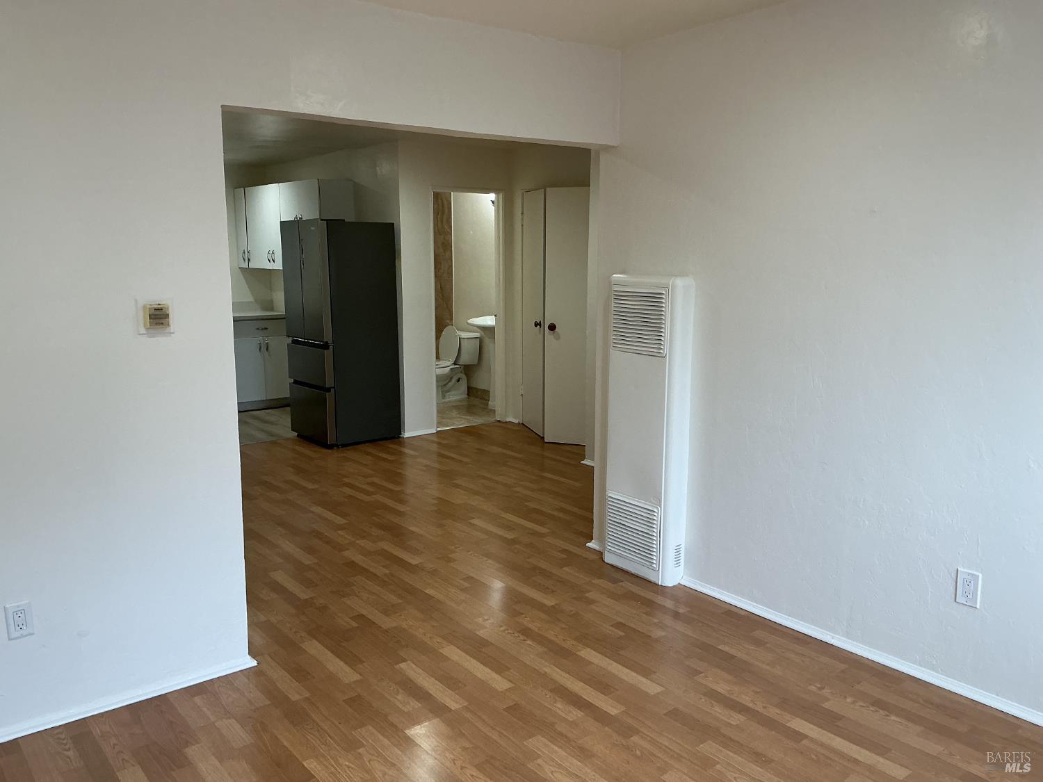 212 South E Street, Unit B Santa Rosa, CA 95404 - Photo 6 of 31