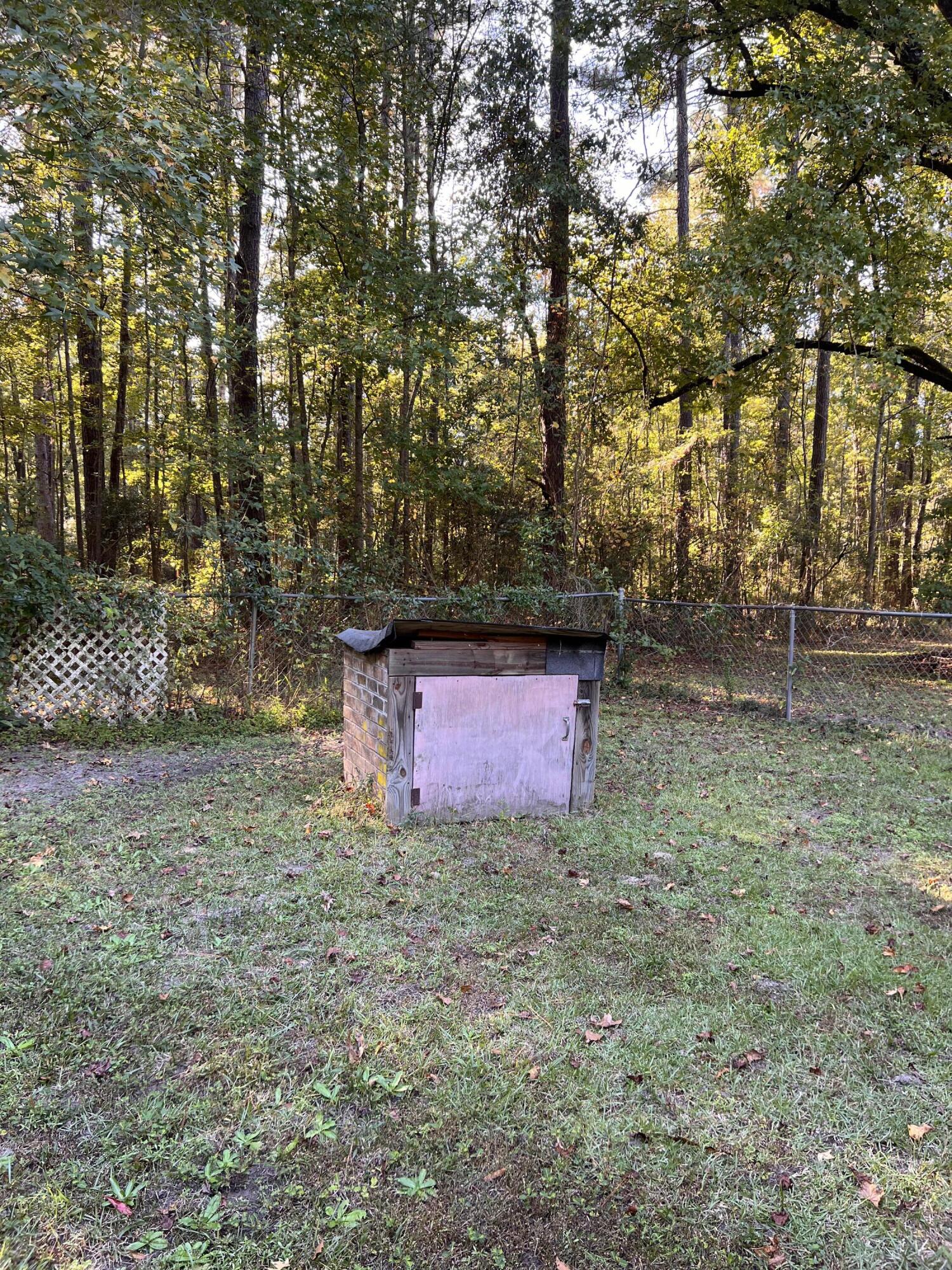 1337 Spring Hill Church Road Ridgeville, SC 29472 - Photo 22 of 35 Well House