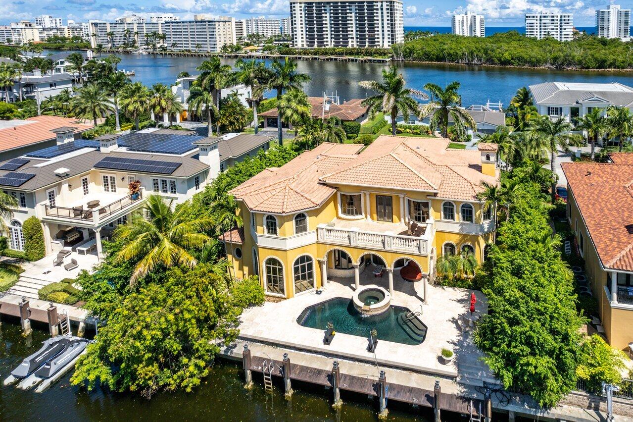 052-7241Northeast8thDrive-BocaRaton-FL-3