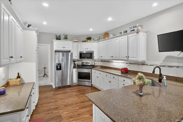 $495,000 | 11781 Old Oak Drive, Granger, IN 46530
