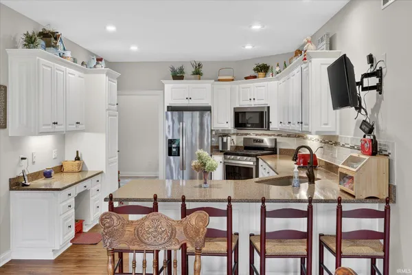 $495,000 | 11781 Old Oak Drive, Granger, IN 46530