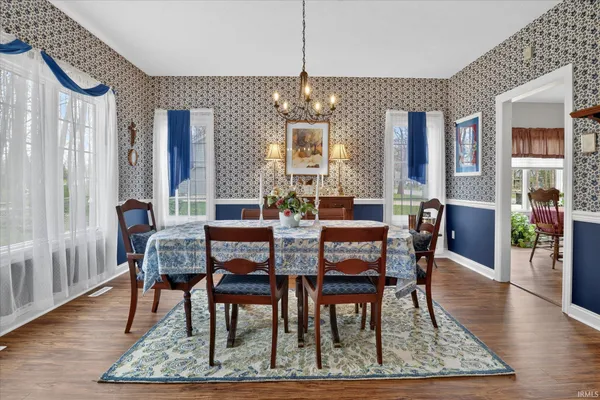 $495,000 | 11781 Old Oak Drive, Granger, IN 46530