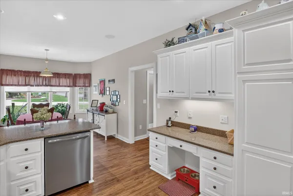 $495,000 | 11781 Old Oak Drive, Granger, IN 46530