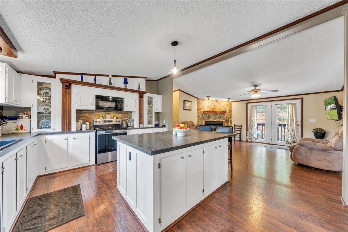 151 Perdue Road Staffordsville, VA 24167 - Photo 38 of 65 Gallery Image 38
