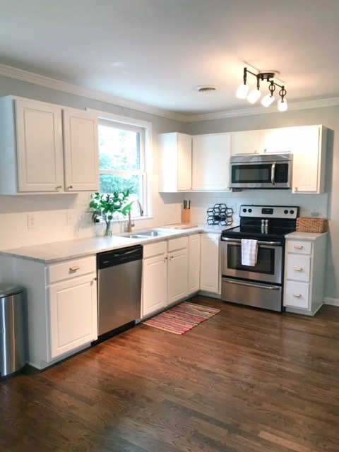 547 Harding Place Nashville, TN 37211 - Photo 5 of 12