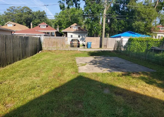 $54,900 | 15734 Marshfield Avenue, Harvey, IL 60426