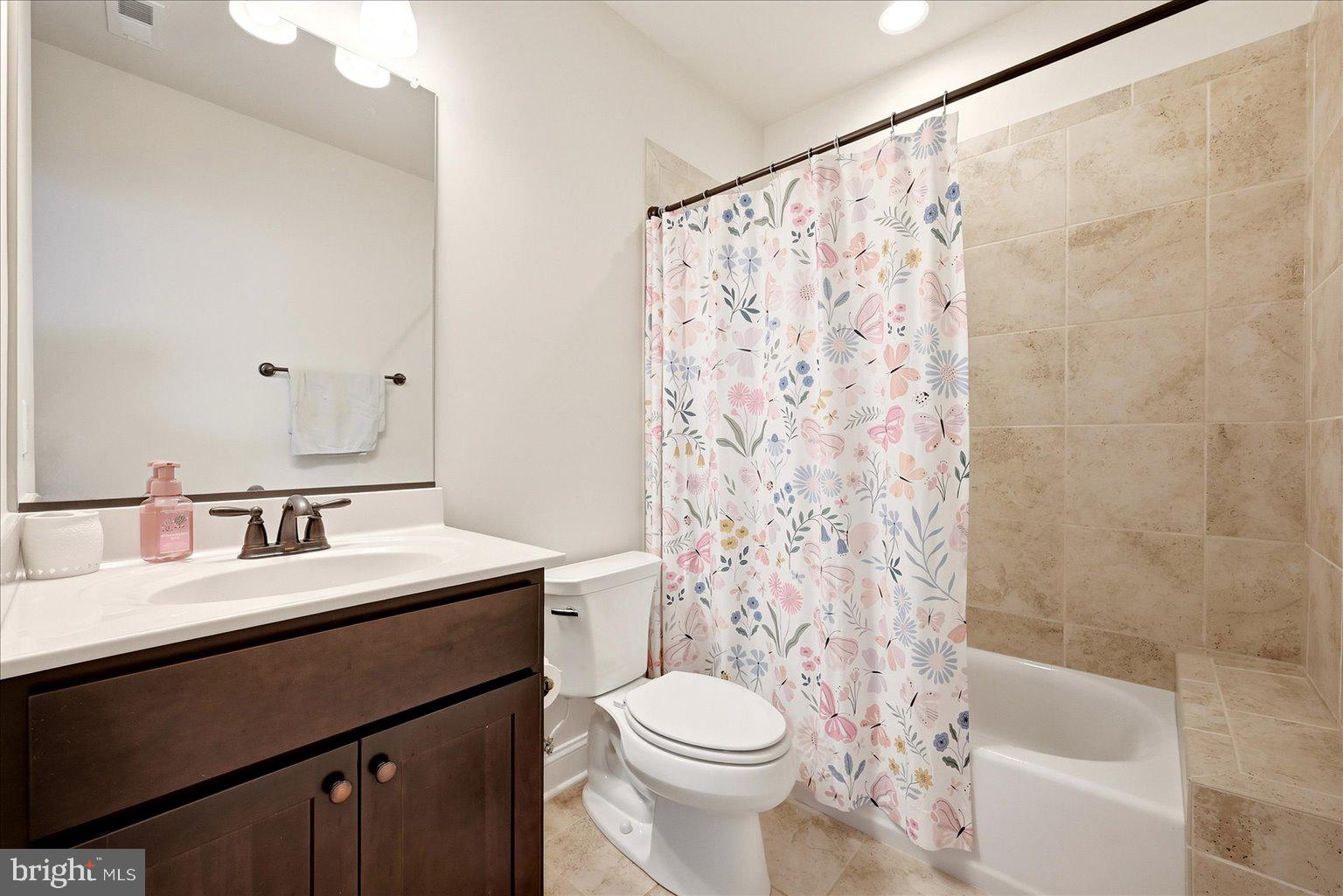 344 Hites Road Stephens City, VA 22655 - Photo 44 of 66 Full Bath