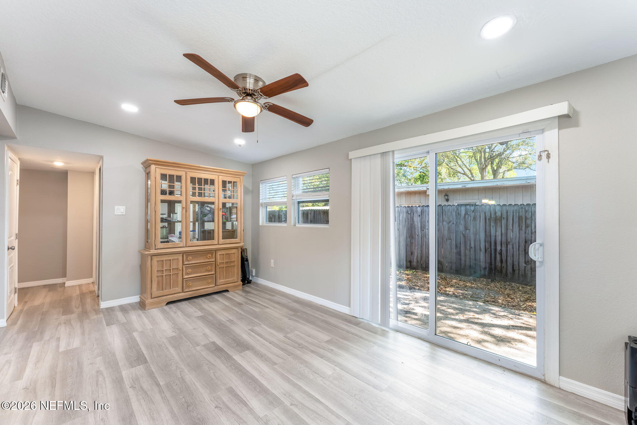 7541 May Apple Road Jacksonville, FL 32211 - Photo 16 of 37 16-web-or-mls-Dining area