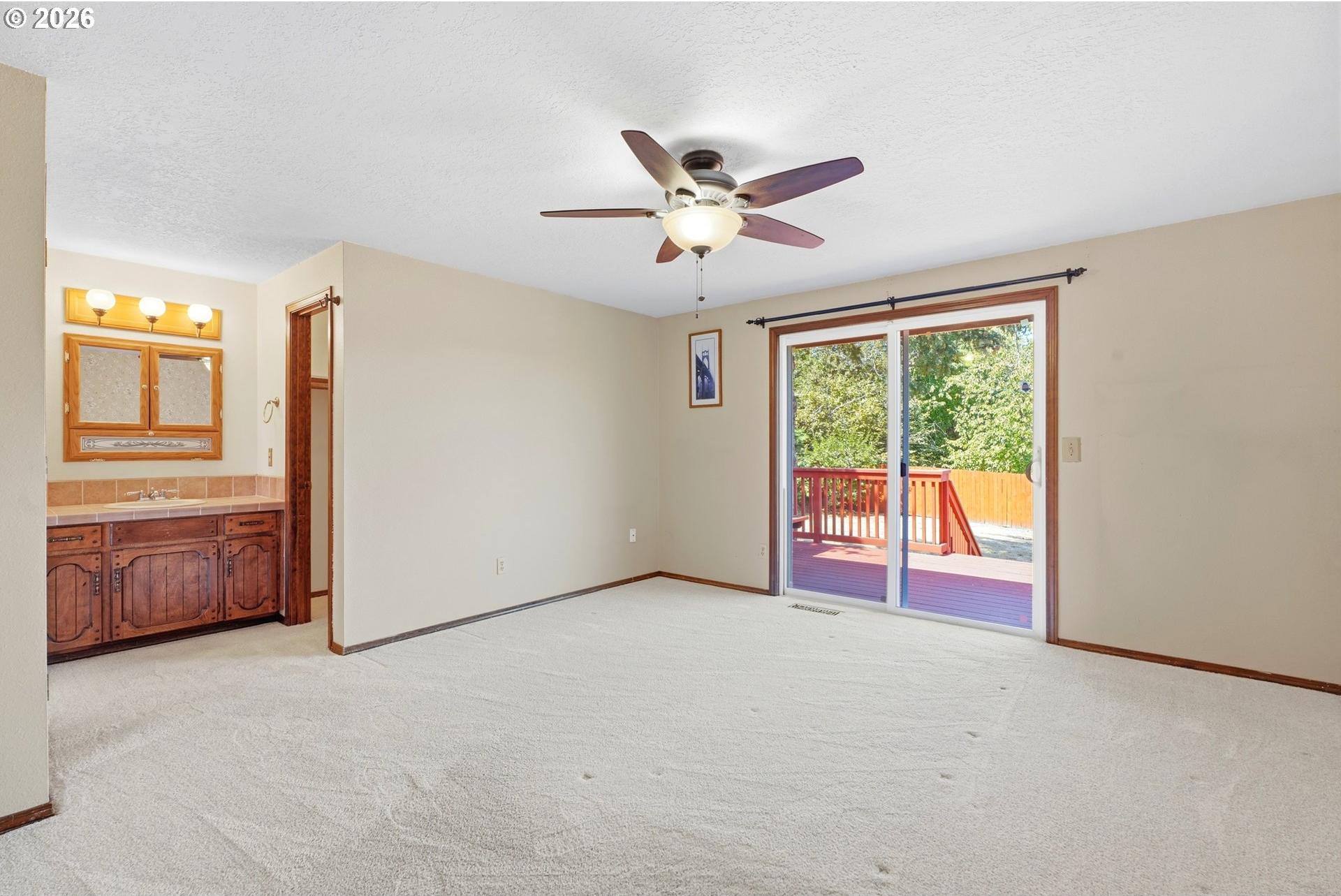 17987 South Redland Road Oregon City, OR 97045 - Photo 24 of 48 Gallery Image 24