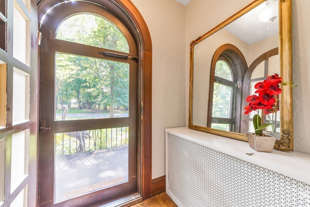 253 Trafton Road Springfield, MA 01108 - Photo 16 of 29 Gallery Image 16