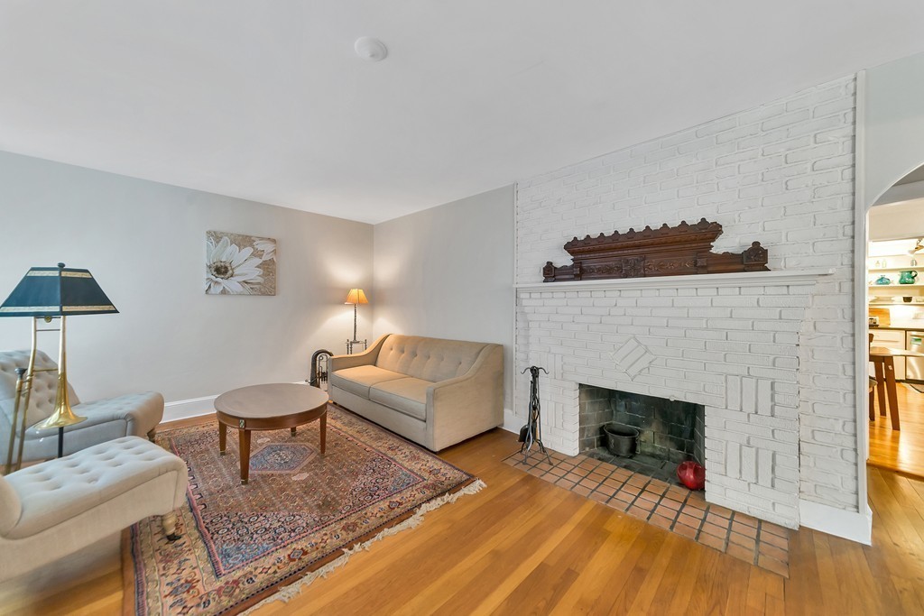 253 Trafton Road Springfield, MA 01108 - Photo 10 of 29 Gallery Image 10