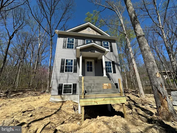 $349,900 | 212 Falcon Trail, Winchester, VA 22602