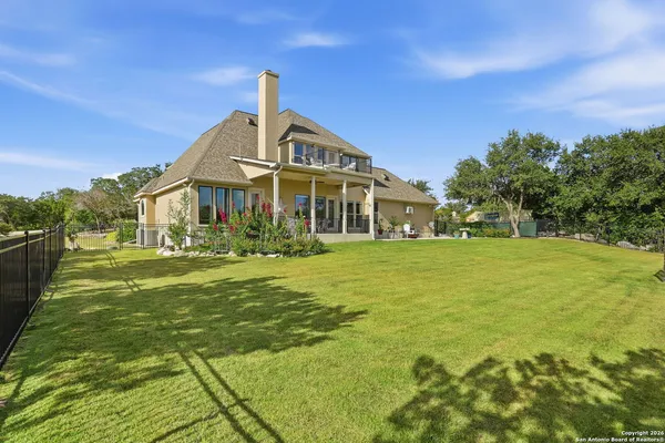 $784,900 | 426 County Road 2801, Mico, TX 78056