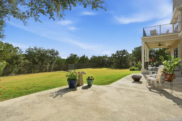 $784,900 | 426 County Road 2801, Mico, TX 78056