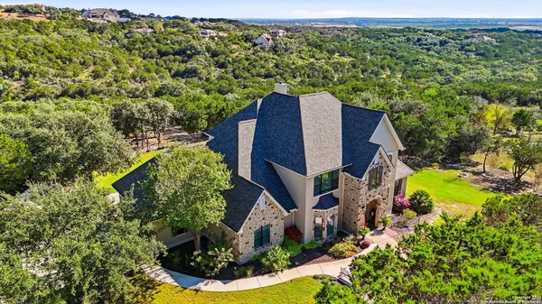 $784,900 | 426 County Road 2801, Mico, TX 78056