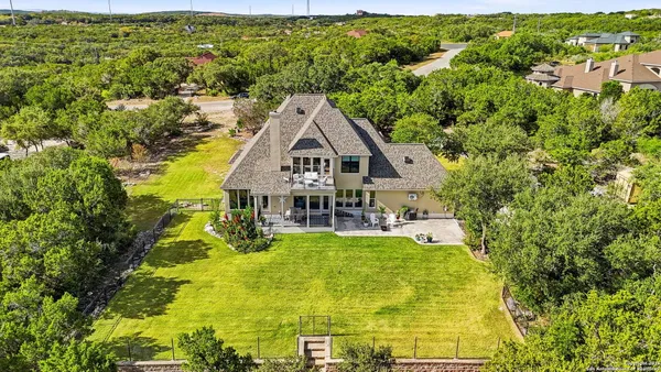 $784,900 | 426 County Road 2801, Mico, TX 78056