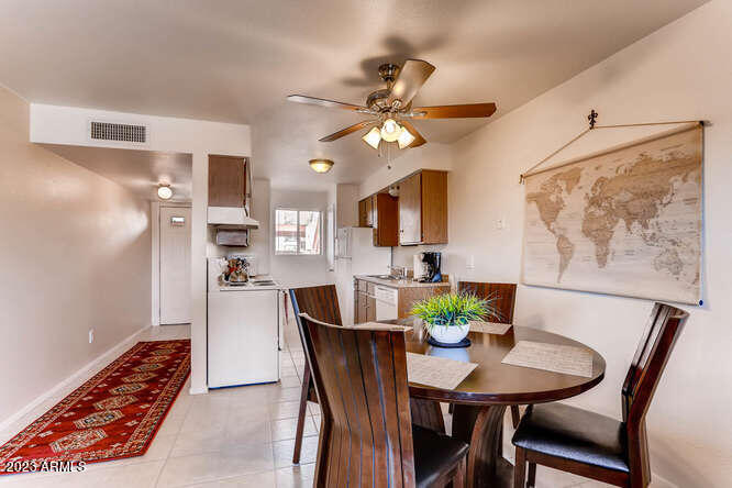 540 South West Road, Unit 21 Wickenburg, AZ 85390 - Photo 5 of 16 540 S West Rd Unit 21-small-005-10-Break