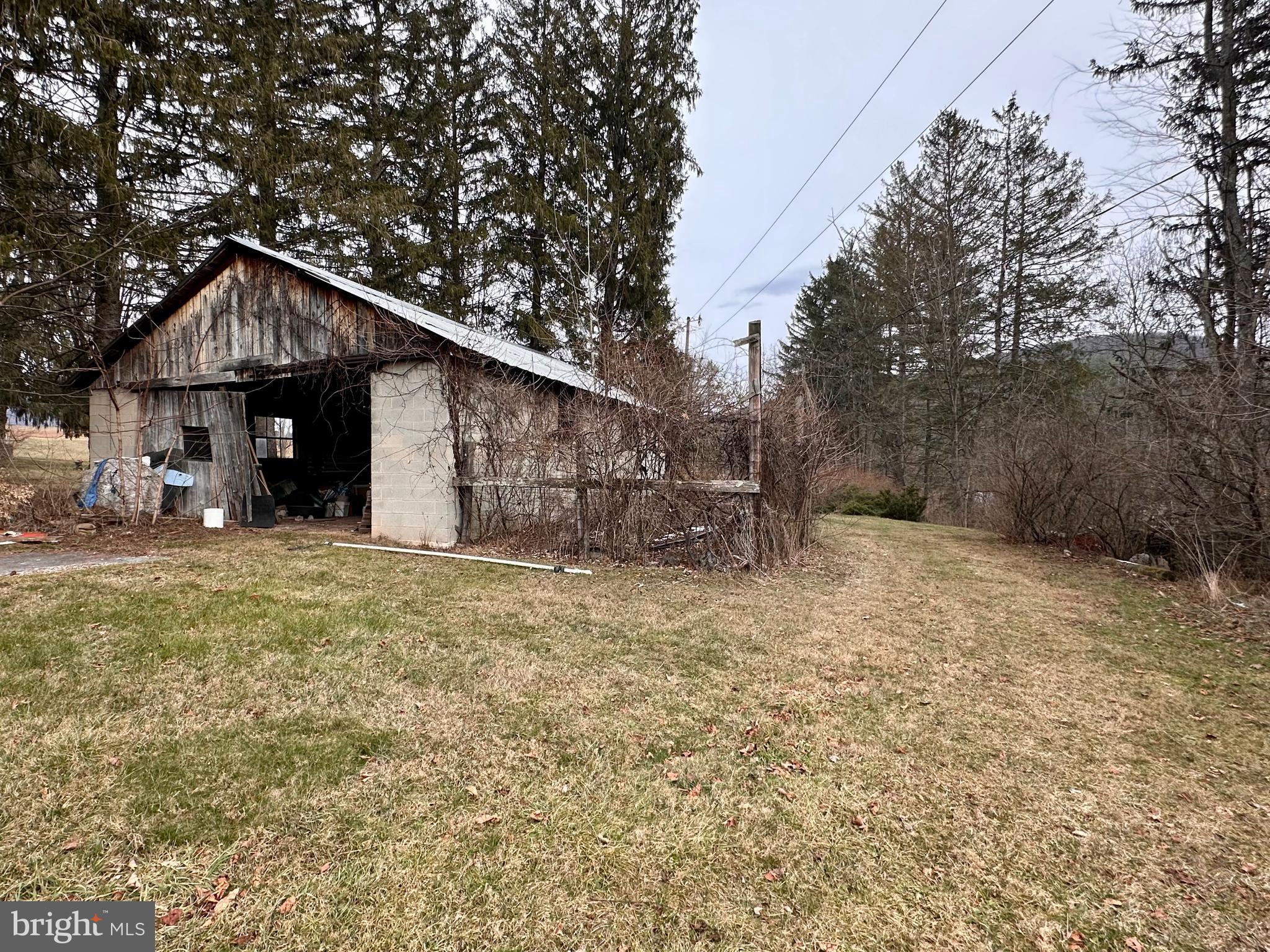 242 Gracey Road Waterfall, PA 16689 - Photo 26 of 40 Gallery Image 26