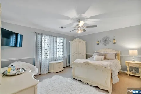 $1,295,000 | 35 Malcolm Place, Mahwah, NJ 07430