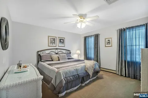 $1,295,000 | 35 Malcolm Place, Mahwah, NJ 07430