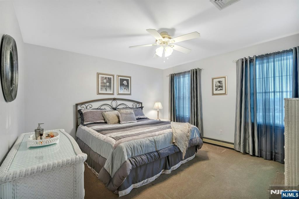 35 Malcolm Place Mahwah, NJ 07430 - Photo 24 of 36