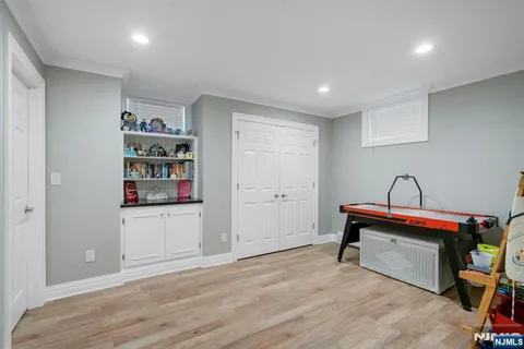 $1,295,000 | 35 Malcolm Place, Mahwah, NJ 07430