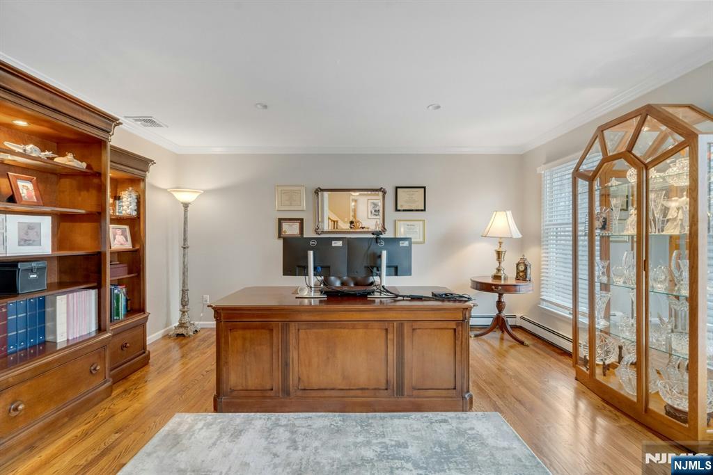 35 Malcolm Place Mahwah, NJ 07430 - Photo 7 of 36