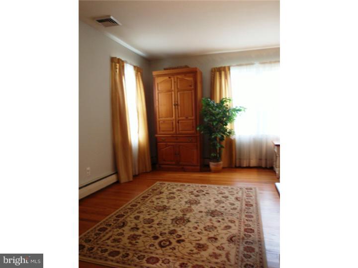 1802 Columbus Road Burlington, NJ 08016 - Photo 14 of 16 Gallery Image 14