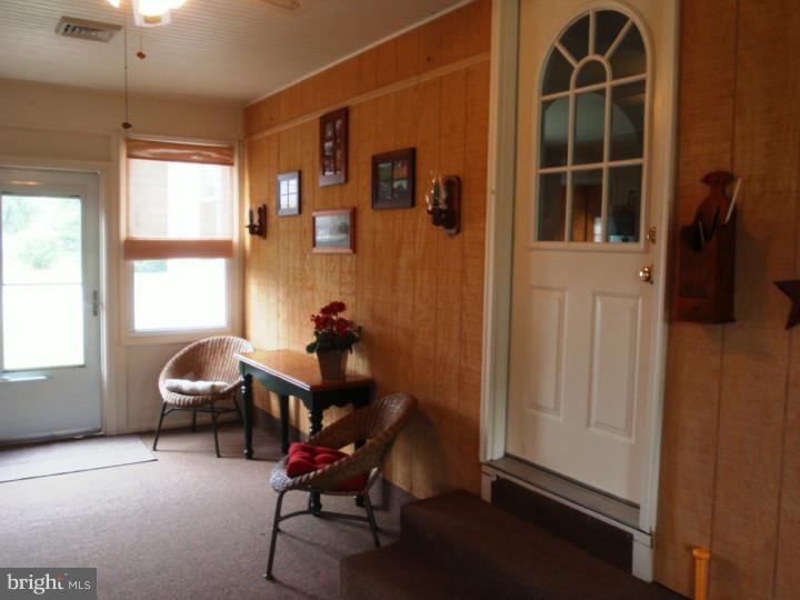 1802 Columbus Road Burlington, NJ 08016 - Photo 3 of 16 Gallery Image 3
