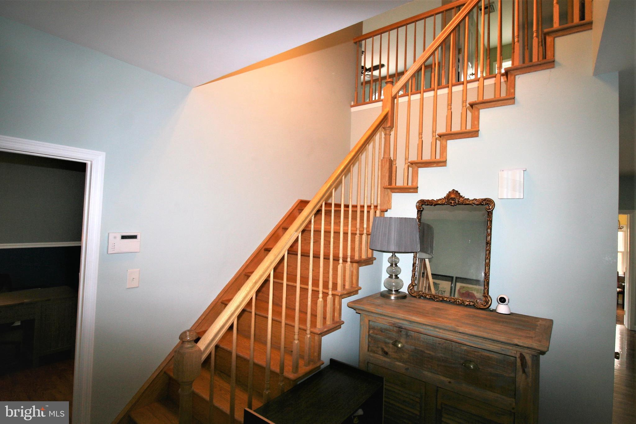 8 Mill Road Hamilton, NJ 08620 - Photo 2 of 27