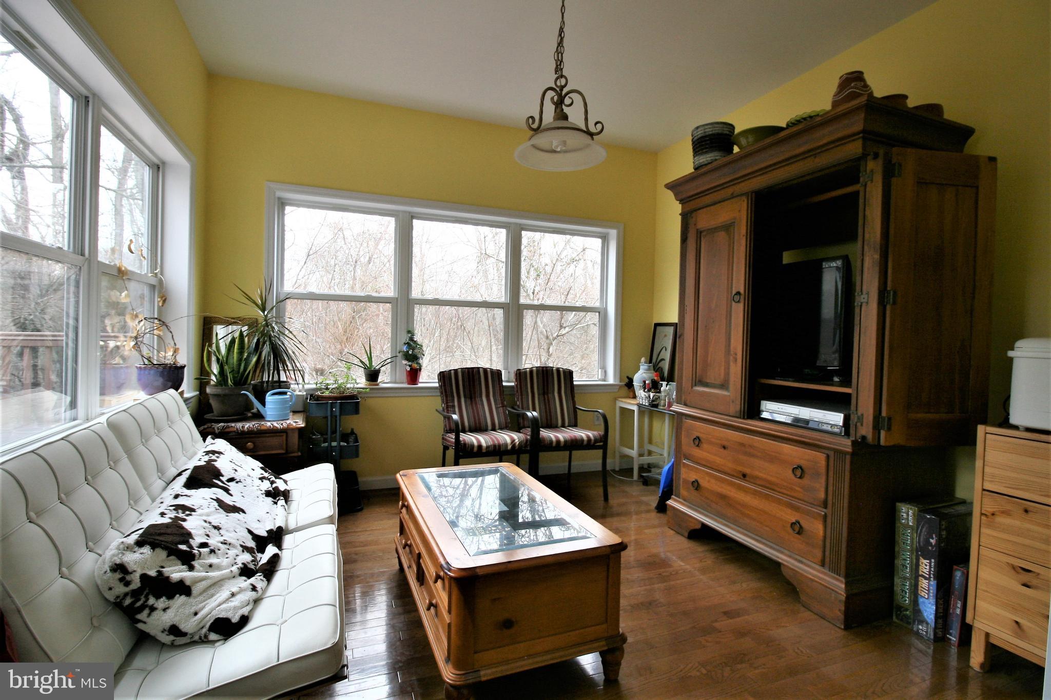 8 Mill Road Hamilton, NJ 08620 - Photo 11 of 27