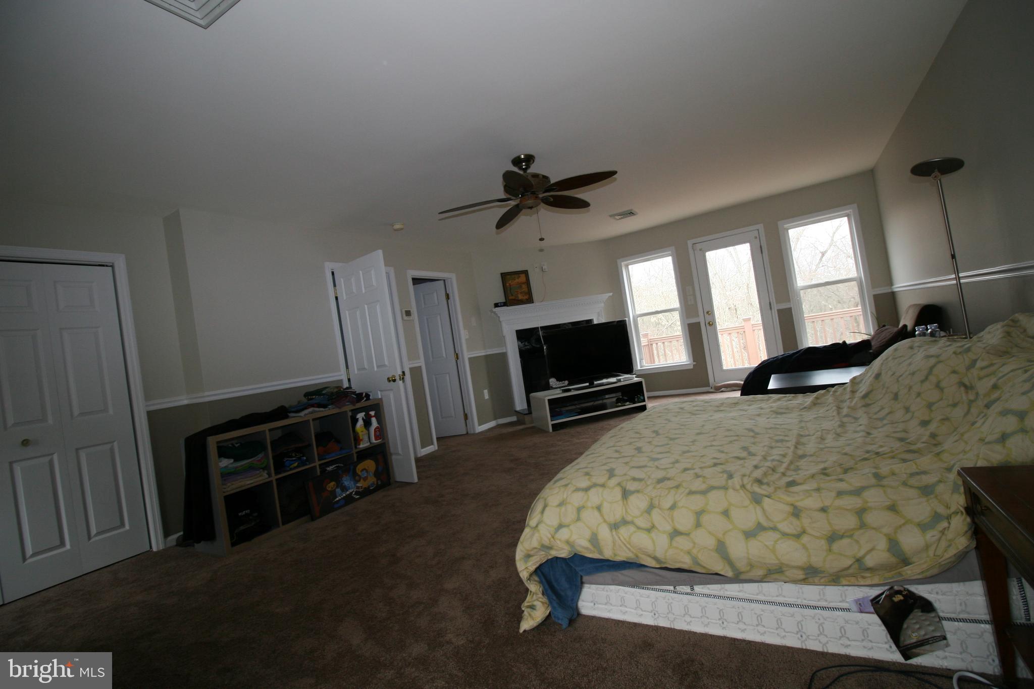 8 Mill Road Hamilton, NJ 08620 - Photo 15 of 27