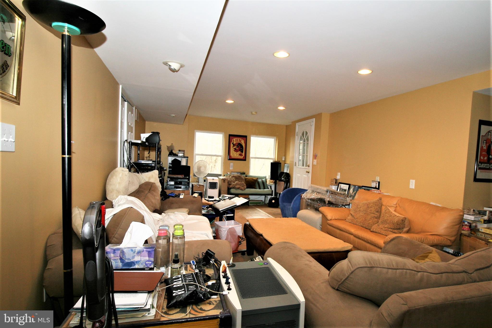 8 Mill Road Hamilton, NJ 08620 - Photo 24 of 27