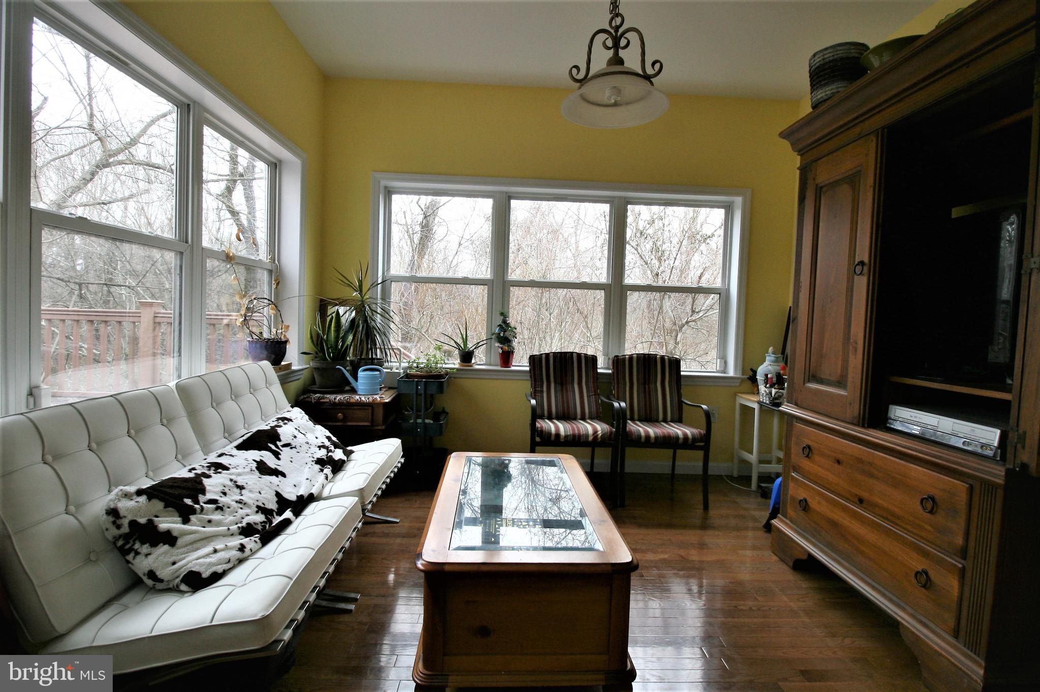8 Mill Road Hamilton, NJ 08620 - Photo 10 of 27