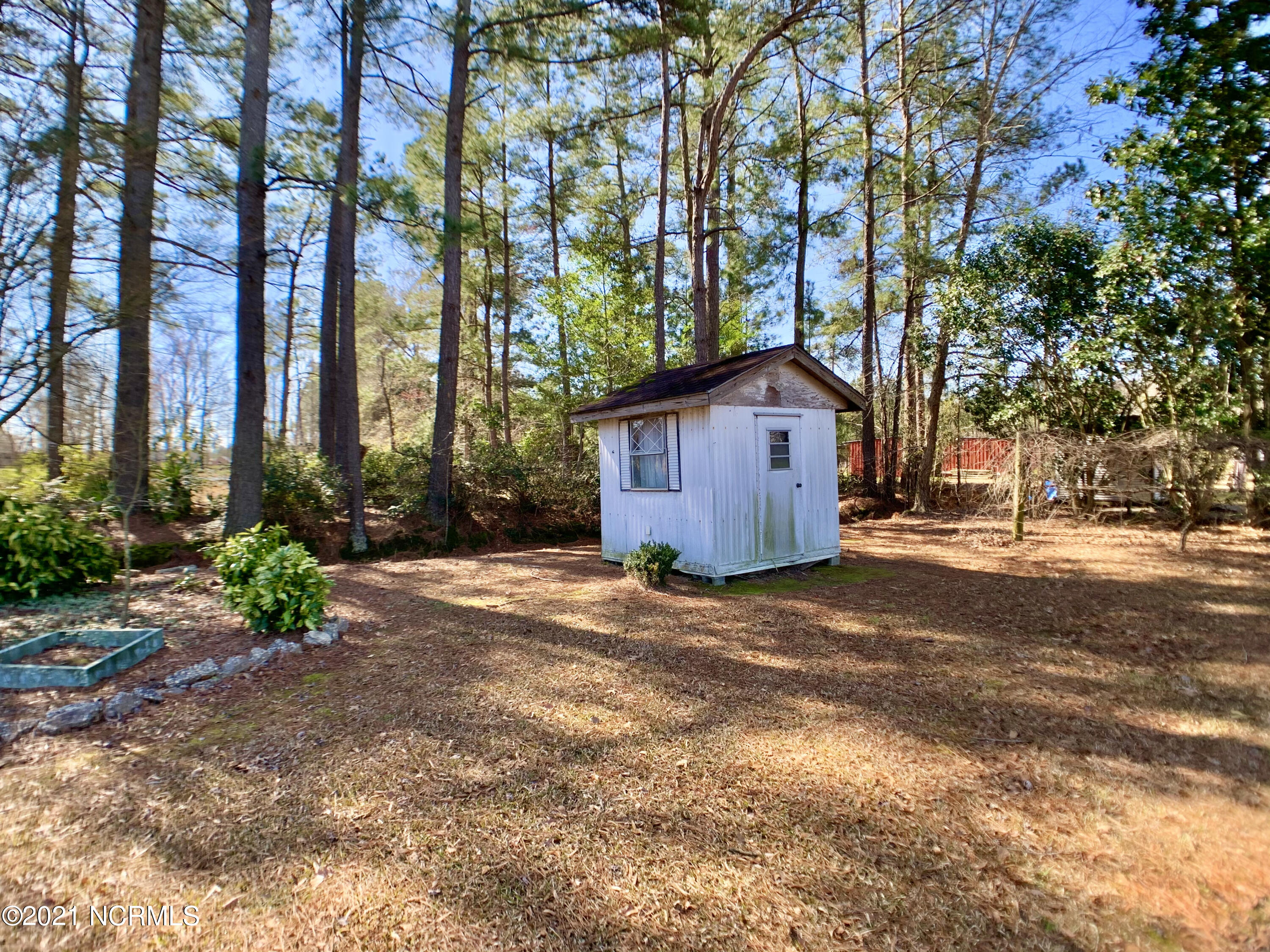1271 Lawrence Tedder Road Whiteville, NC 28472 - Photo 25 of 28 Storage Building