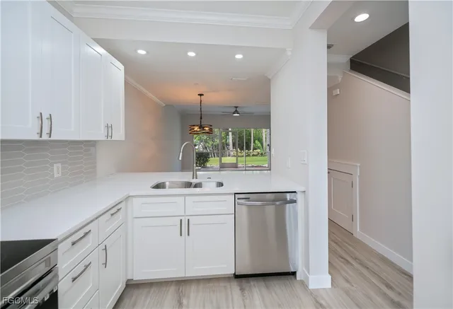 $300,000 | 3345 North Key Drive, Unit 46, North Fort Myers, FL 33903