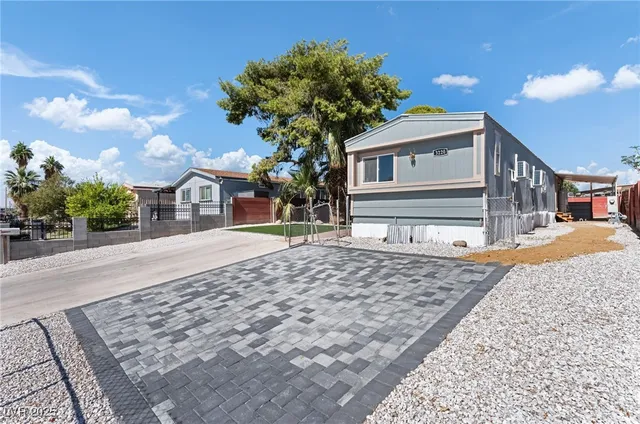 $219,000 | 3220 Orr Avenue, North Las Vegas, NV 89030
