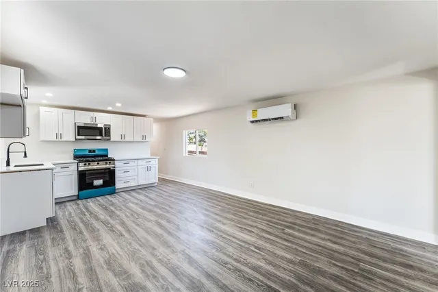 $219,000 | 3220 Orr Avenue, North Las Vegas, NV 89030
