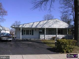 283 Yorkshire Road Fairless Hills, PA 19030 - Photo 1 of 1 Gallery Image 1