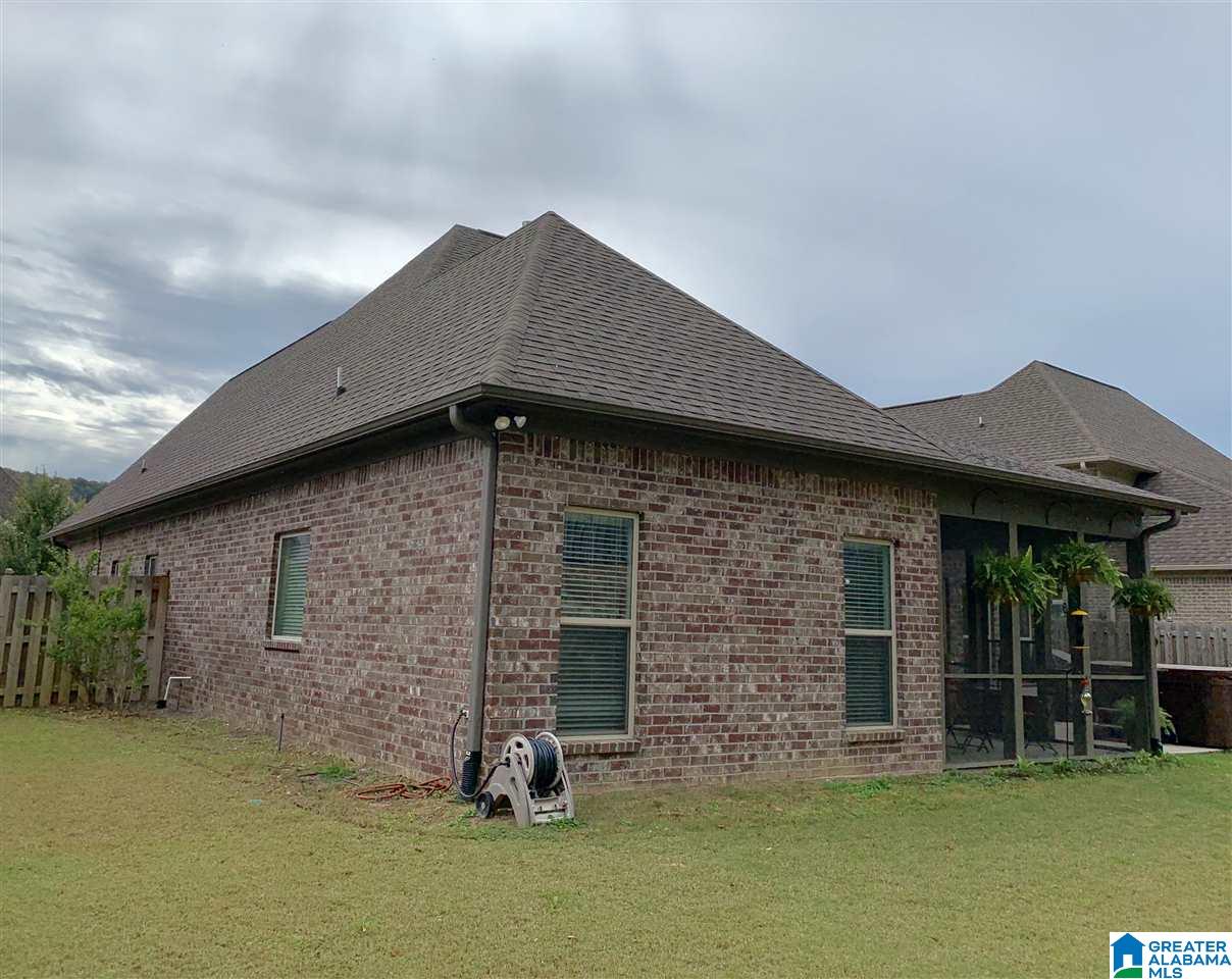 338 Strathaven Circle Pelham, AL 35124 - Photo 8 of 50