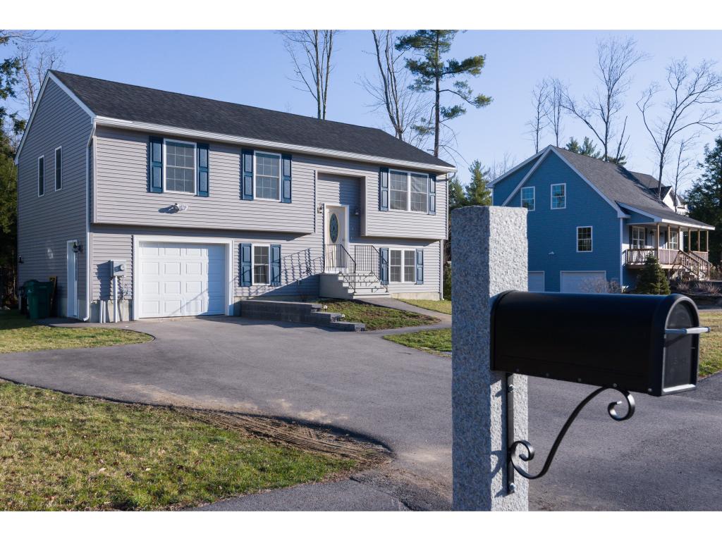 38 Collins Circle Rochester, NH 03867 - Photo 1 of 34