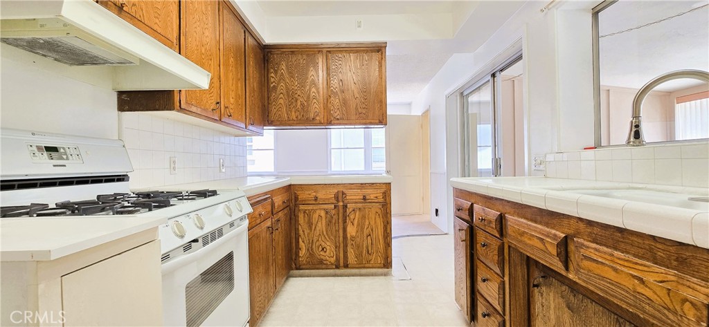 6156 Elenor Street Riverside, CA 92506 - Photo 28 of 63 Kitchen Last View