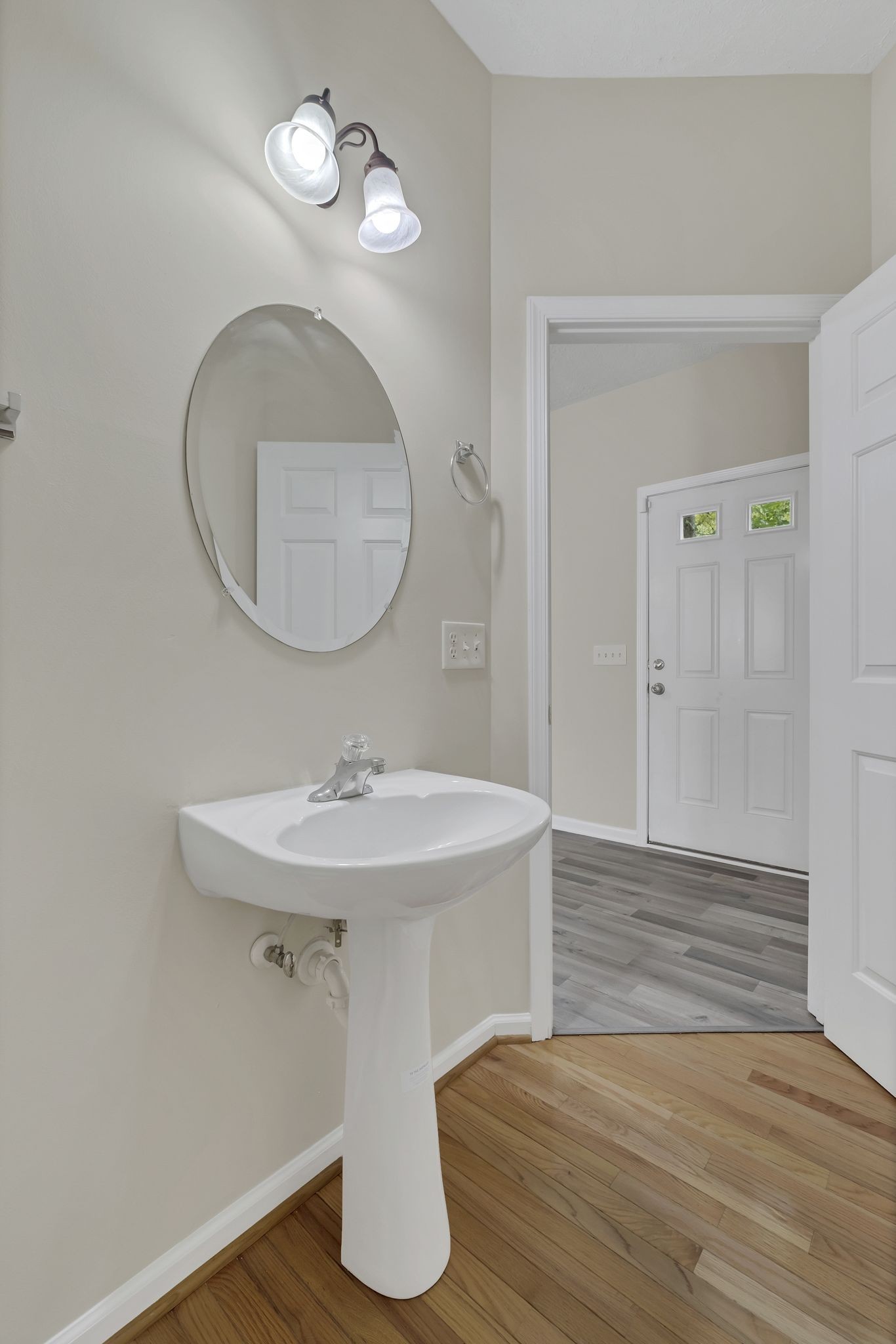 7714 Porter House Drive Nashville, TN 37211 - Photo 17 of 39 a bathroom with a sink and a mirror