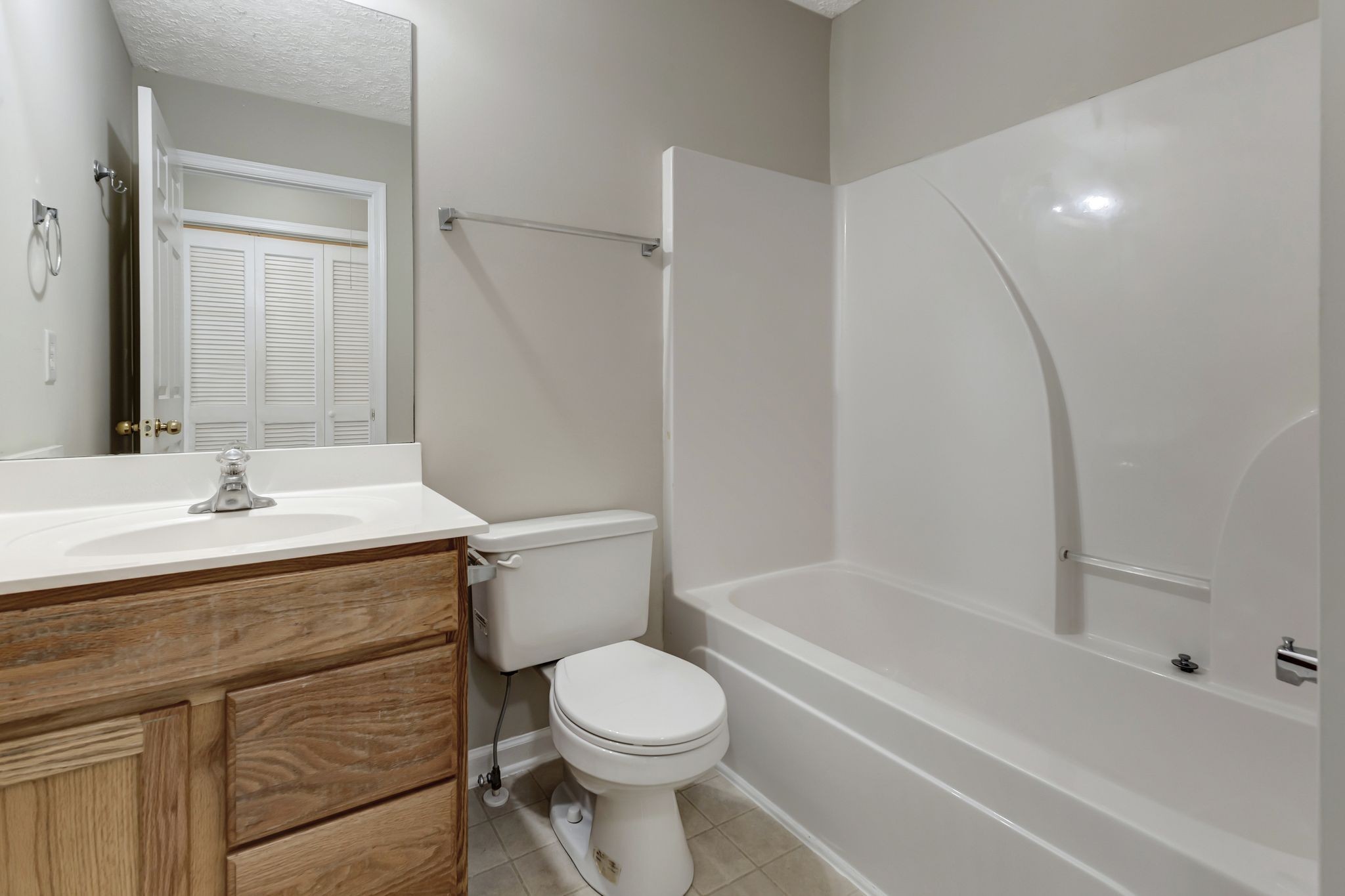 7714 Porter House Drive Nashville, TN 37211 - Photo 28 of 39 a bathroom with a sink toilet and shower